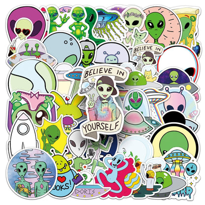 Alien Graffiti Sticker Pack – 50pcs Cool UFO Cartoon Decals for Skateboards, Water Bottles & Luggage – Trendy Travel Aesthetic